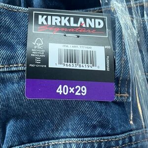 Kirkland Signature Men's Denim Jeans 40 x 29 NWT